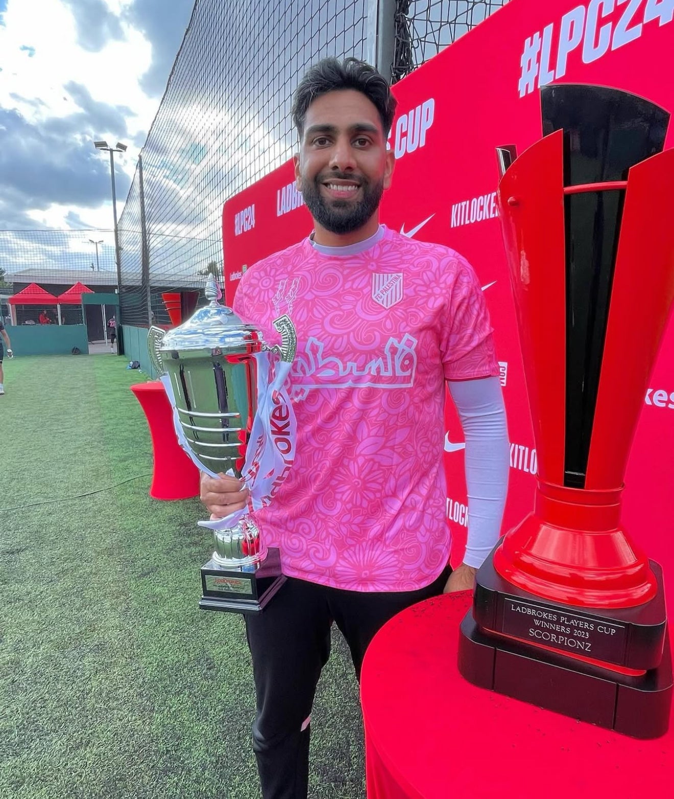 Camiseta Palestina Fútbol 2025 rosa